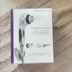 Michael Todd HYDROjet Facial System - Black and Silver